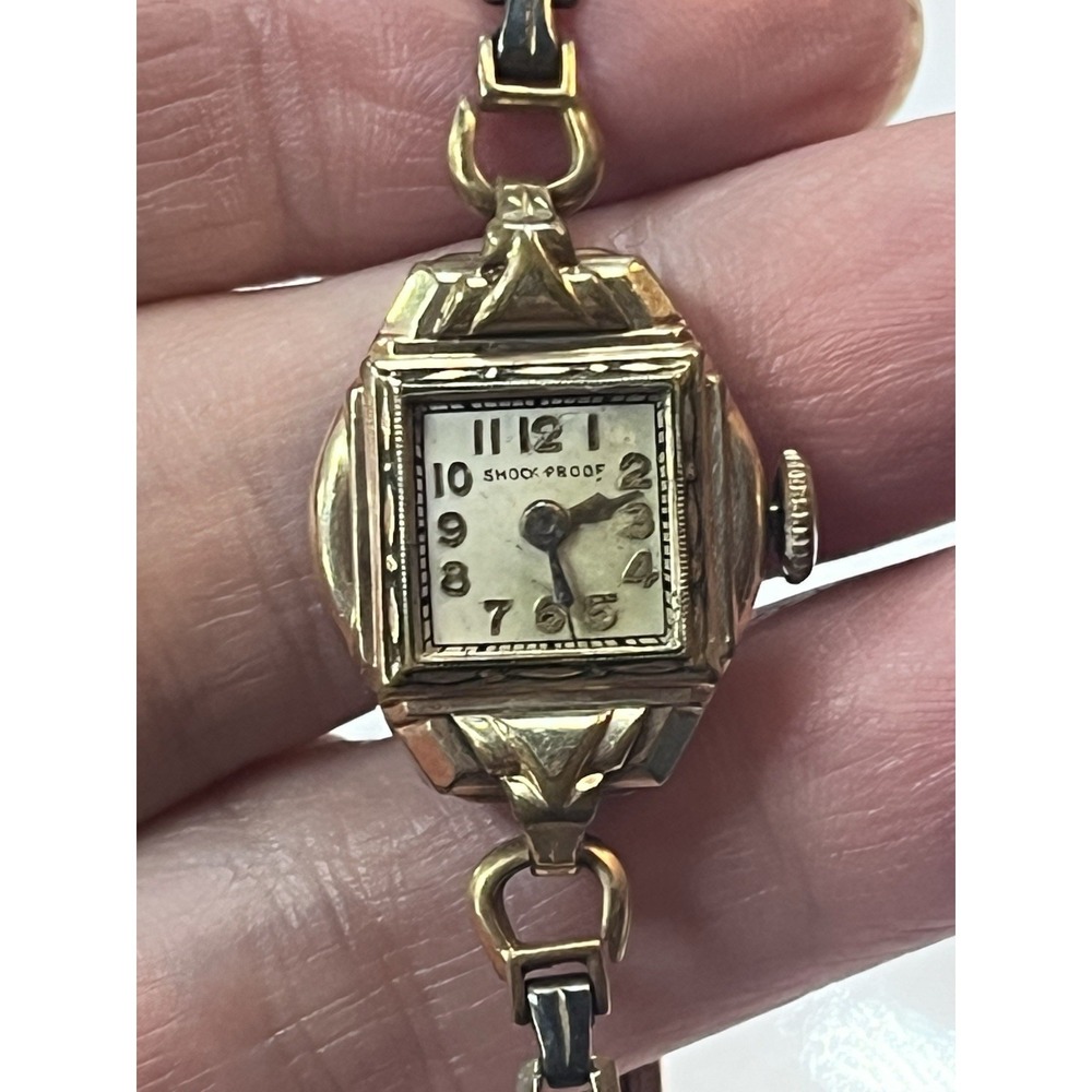Vintage Art Deco Ladies Wrist Watch Shockproof  1930s 1940s